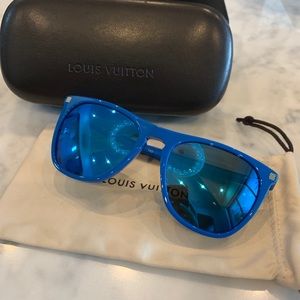 *Authentic* Louis Vuitton Sunglasses